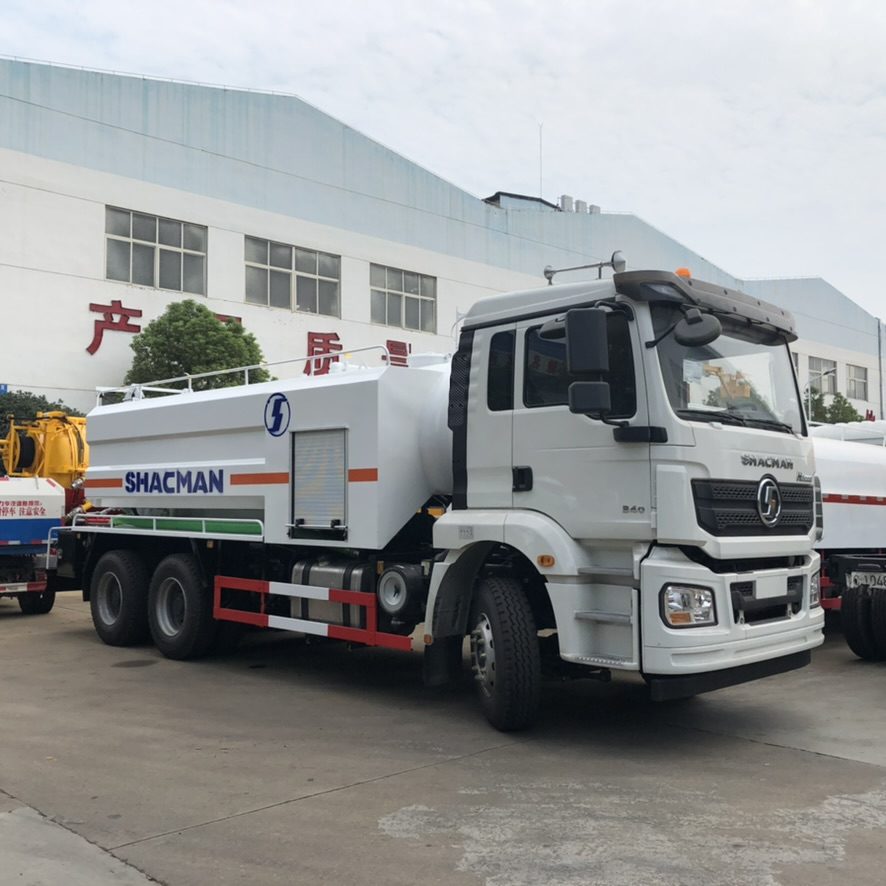 Vacuum Sewage & Septic Trucks 4