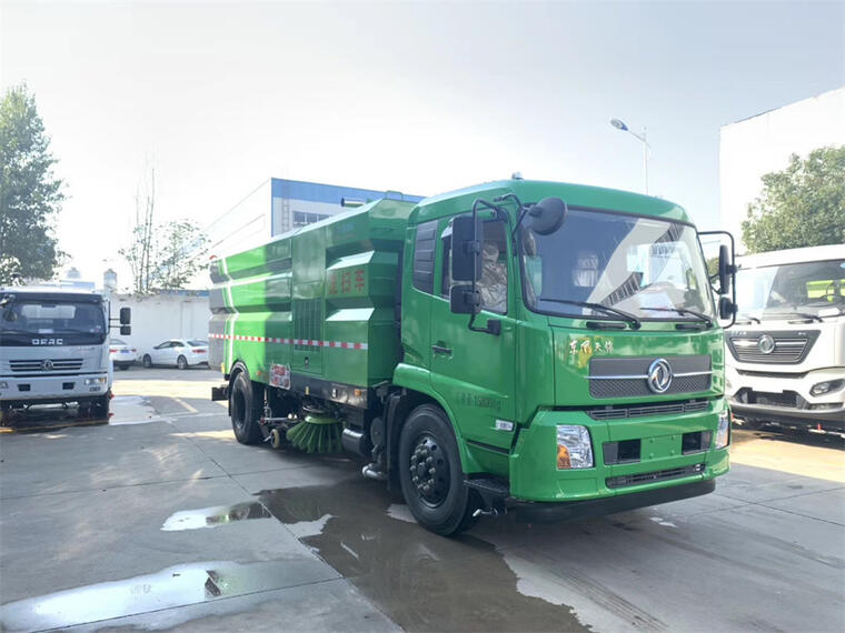 6-Gear Street Sweeping Airport Road Cleaning