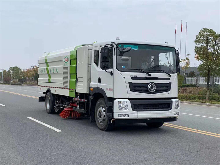 Multifunctional 16cbm Truck-Mounted Sweeping