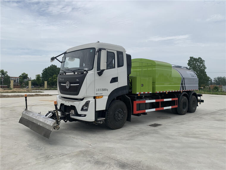 Dongfeng Truck-Mounted Road Sweeping 6x4 20cbm