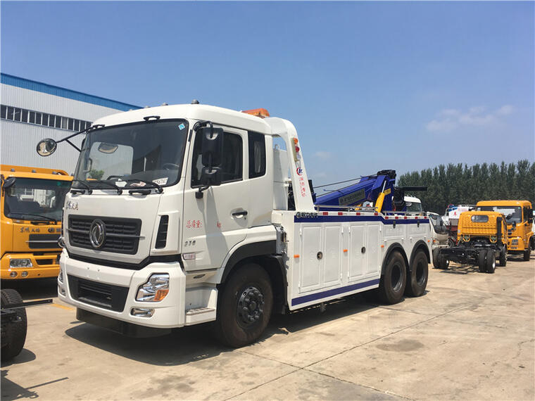 Euro3 Dongfeng 20T Towing Vehicle Integrated