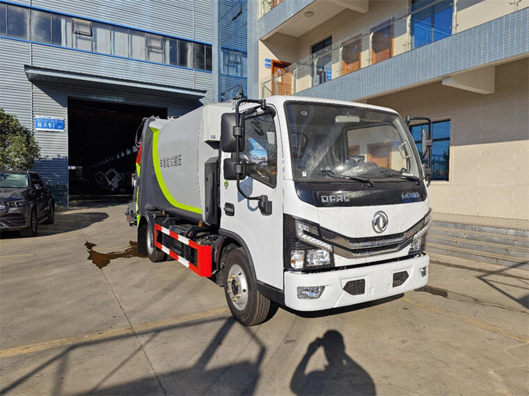 4x2 EU6 Dongfeng 136hp 8000L Garbage Compactor