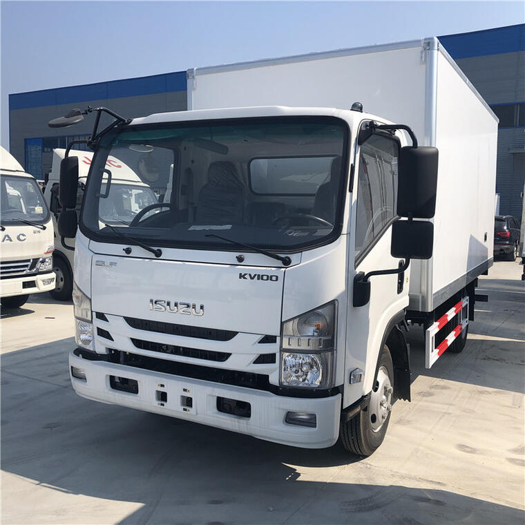 5000kg 16cbm Isuzu KV100 Refrigerator Van