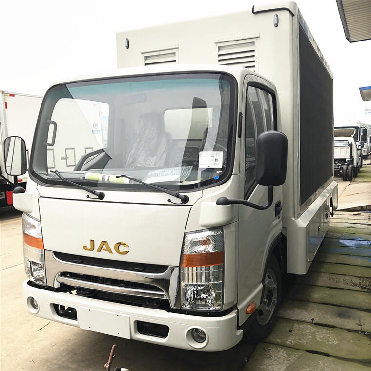 4x2 JAC P5 LED Advertising Screen Lift Stage