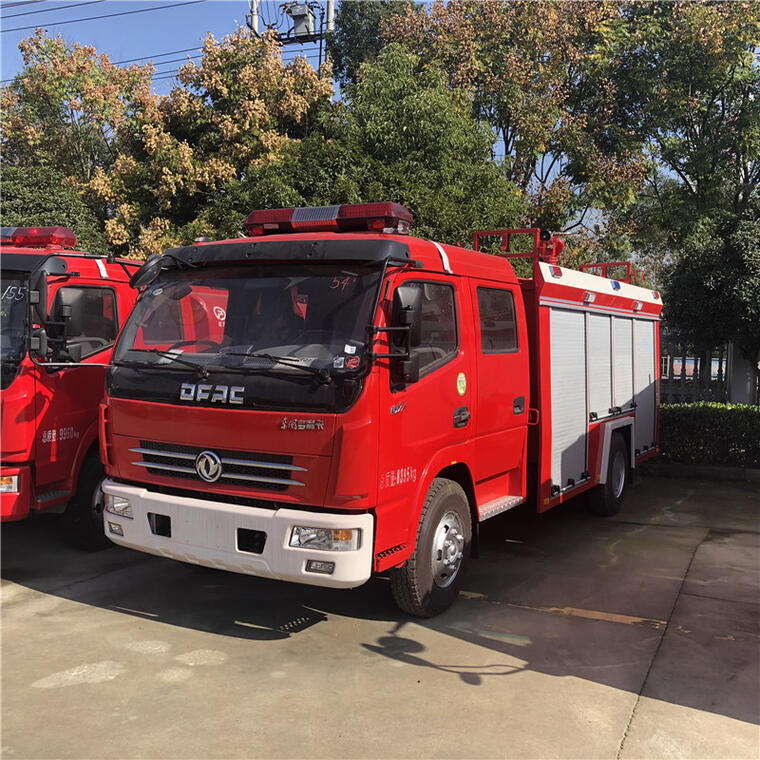 4x2 Euro3 Dongfeng 4T RHD/LHD Fire Engine