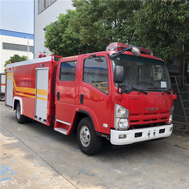 4x2 Euro6 Isuzu 700P 190hp 1000 Gallon Fire Truck