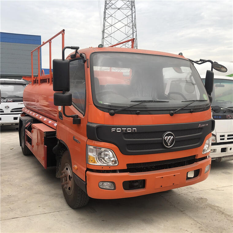 4x2 Foton RHD/LHD 5000L Tanker Fuel