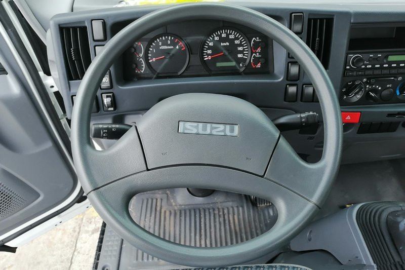 v6