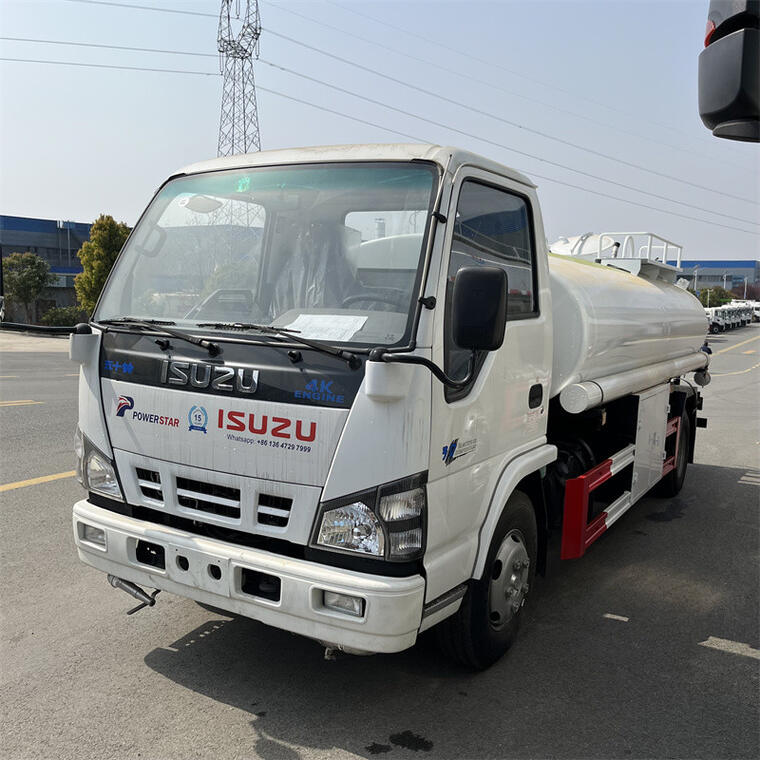 4x2 600P 120hp Diesel Isuzu 5000L Water Tank
