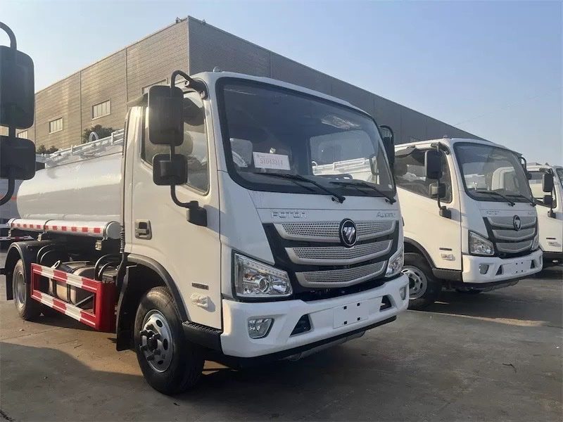 Foton 4x2 8000L Fuel Tanker Truck