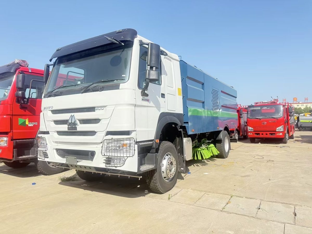 Sinotruk Howo 4x2 12cbm Street Sweeper Truck